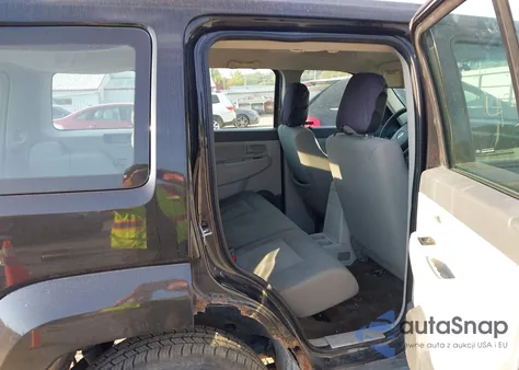 2008 Jeep Liberty Sport from USA, damaged, VIN 1J8GN28KX8W143864